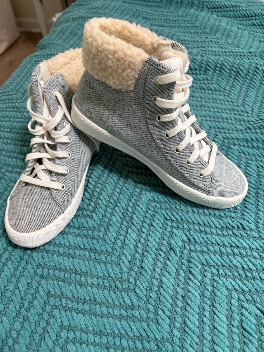 Keds Blue/Gray High-Top Sneakers with Cream Sherpa Collar